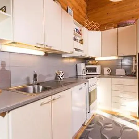 Yllaes-topin Lomamaja 1 By Interhome